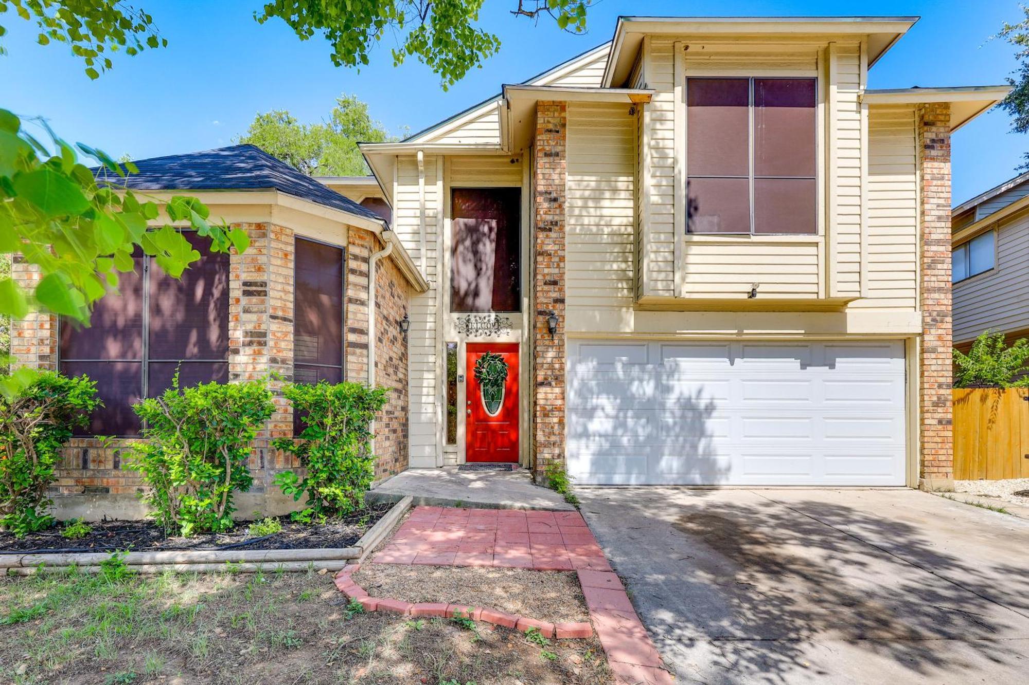 Spacious San Antonio Home Google Fiber, Game Room Bagian luar foto